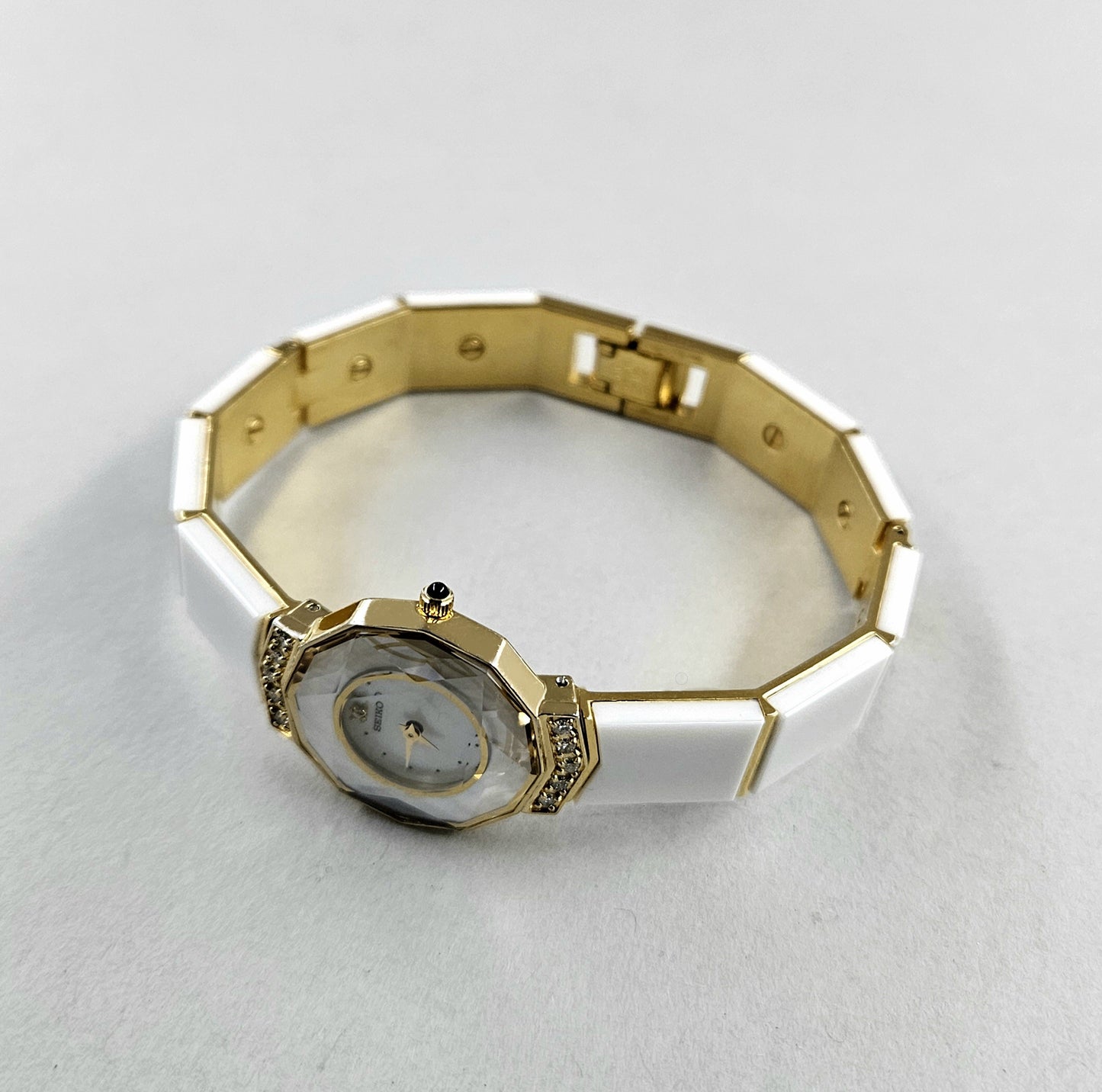 Seiko Lady 1E20-0D60