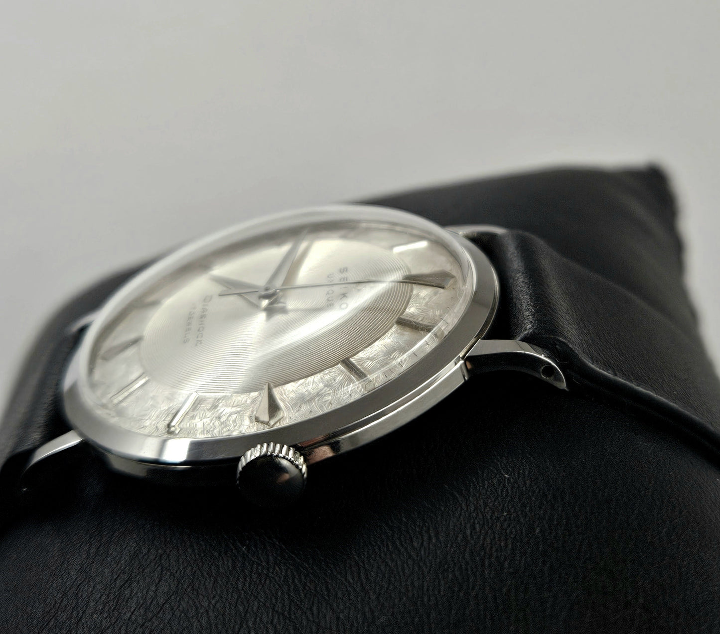 Seiko Unique J14001A
