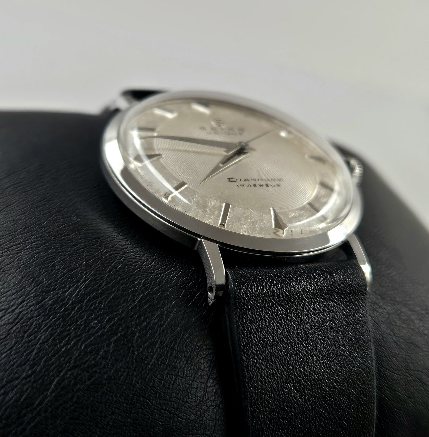 Seiko Unique J14001A