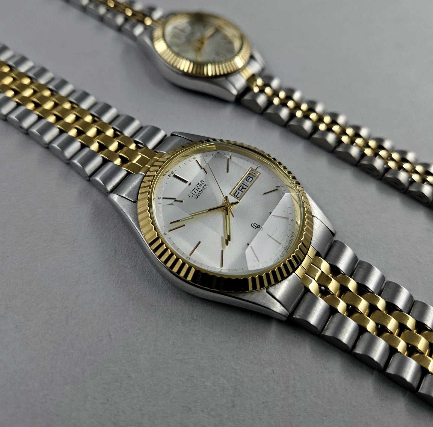 Citizen Pair Watch