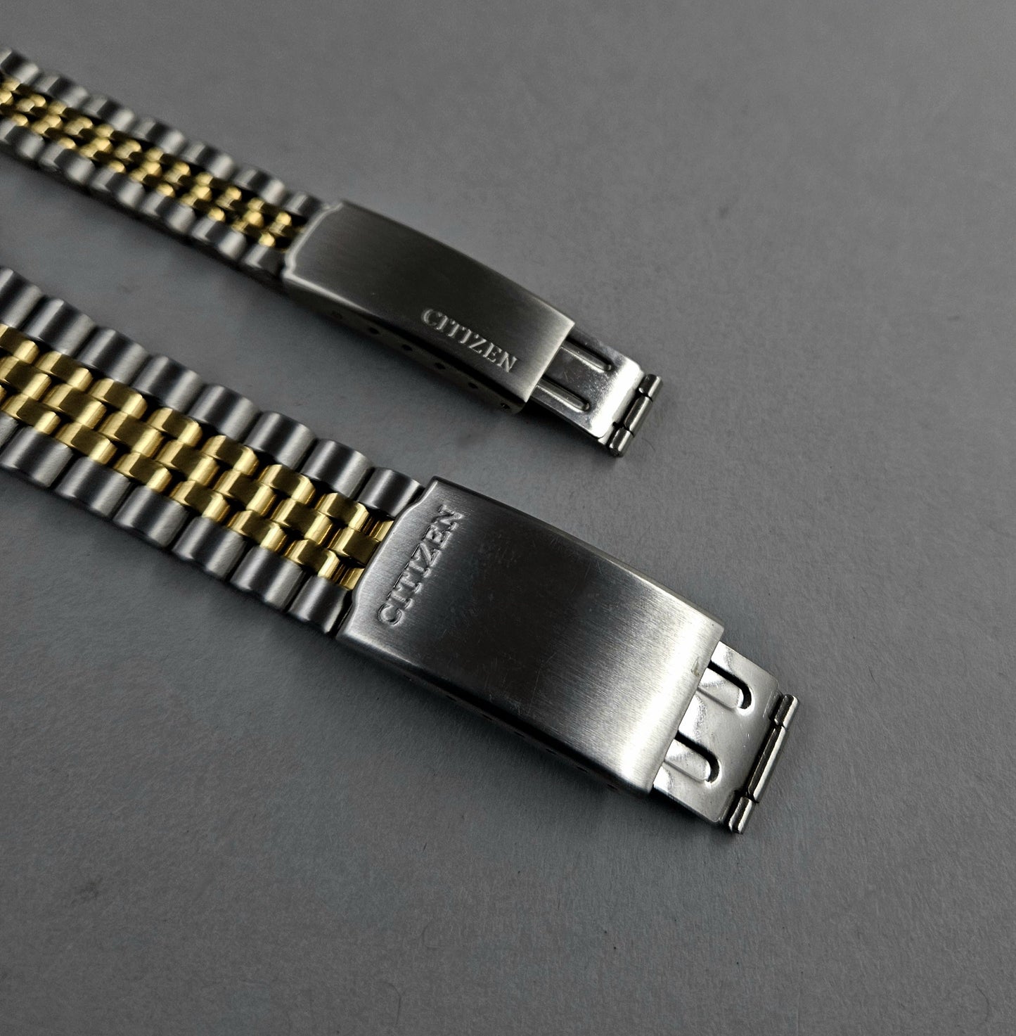 Citizen Pair Watch