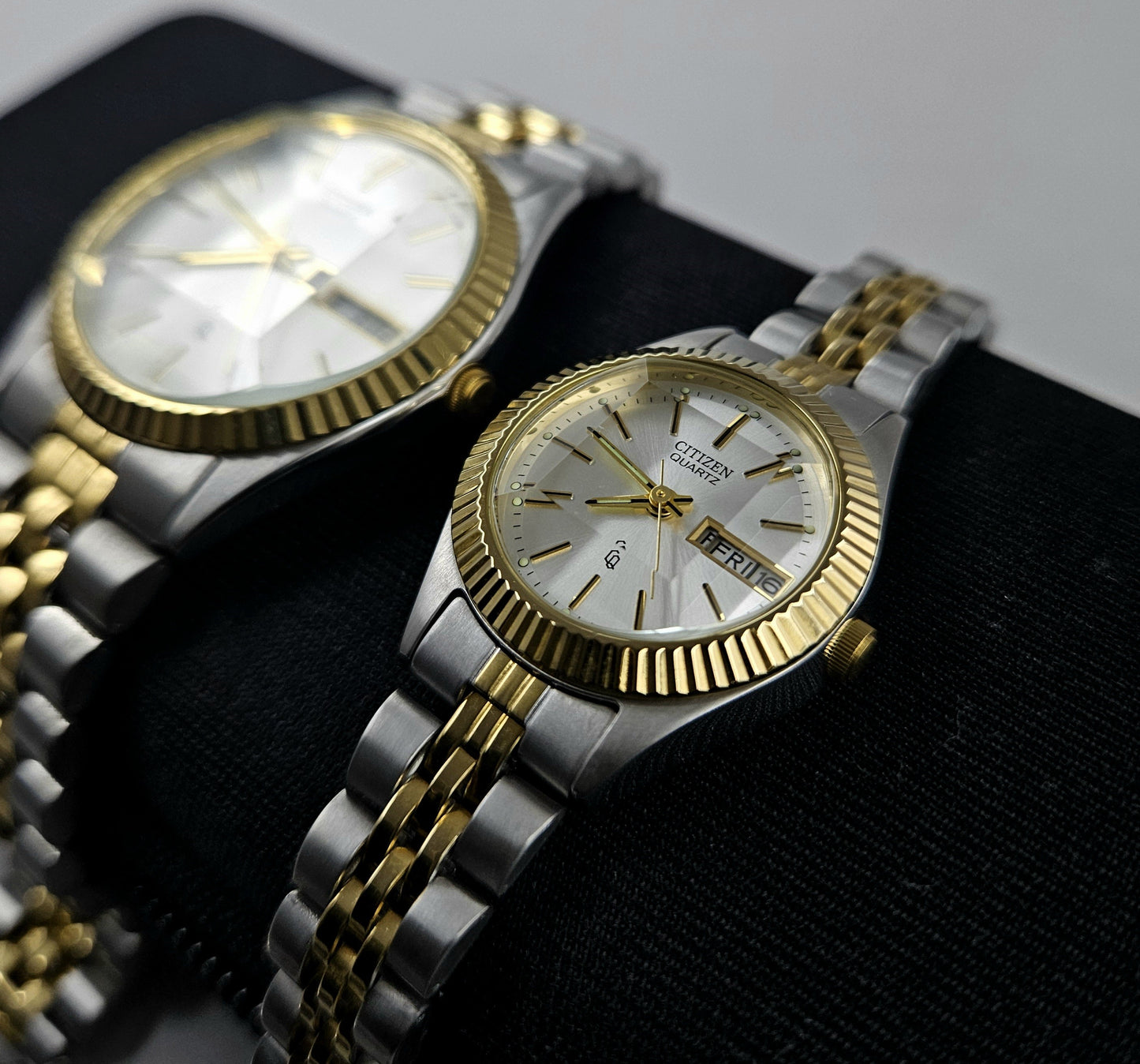Citizen Pair Watch