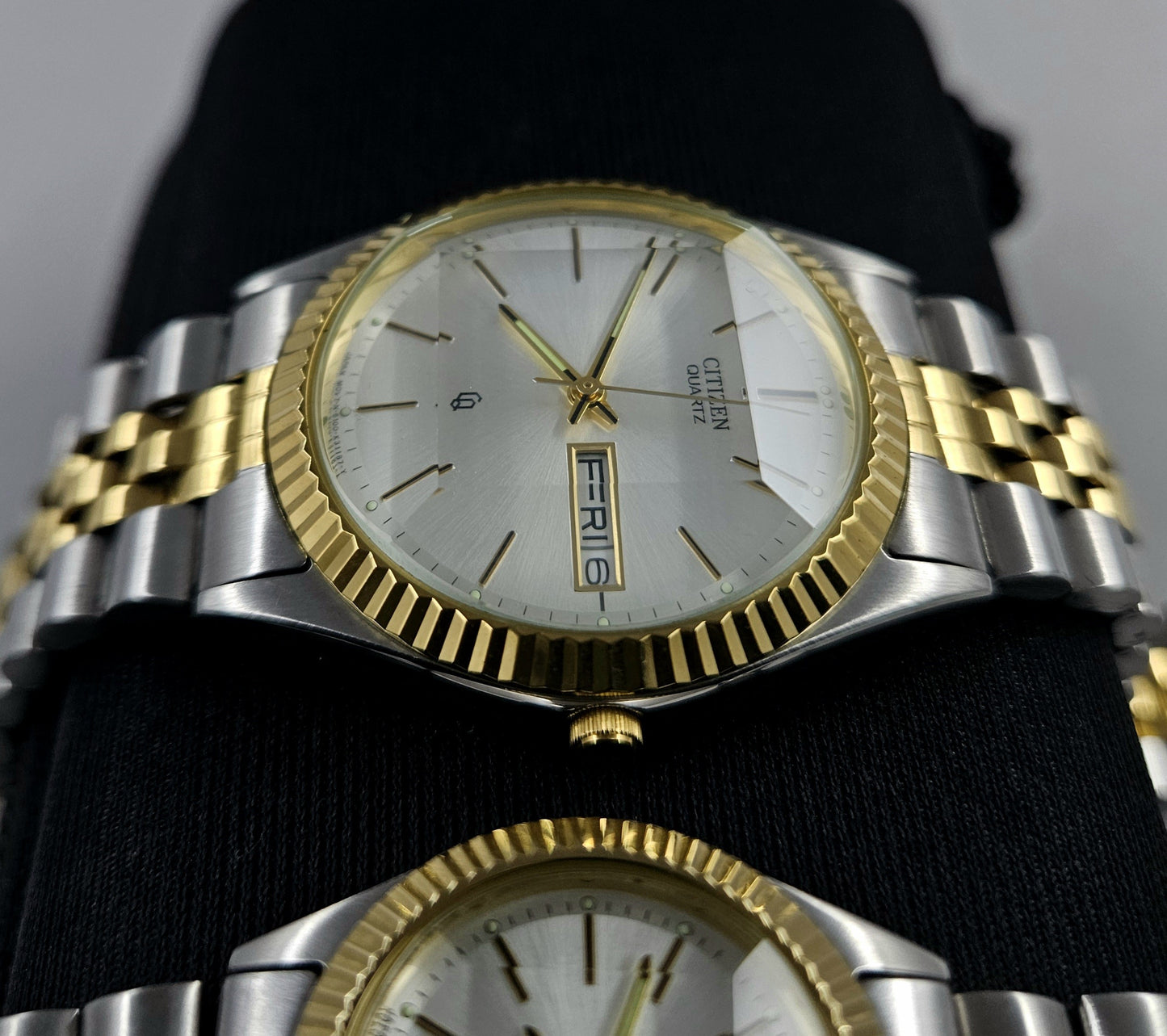 Citizen Pair Watch