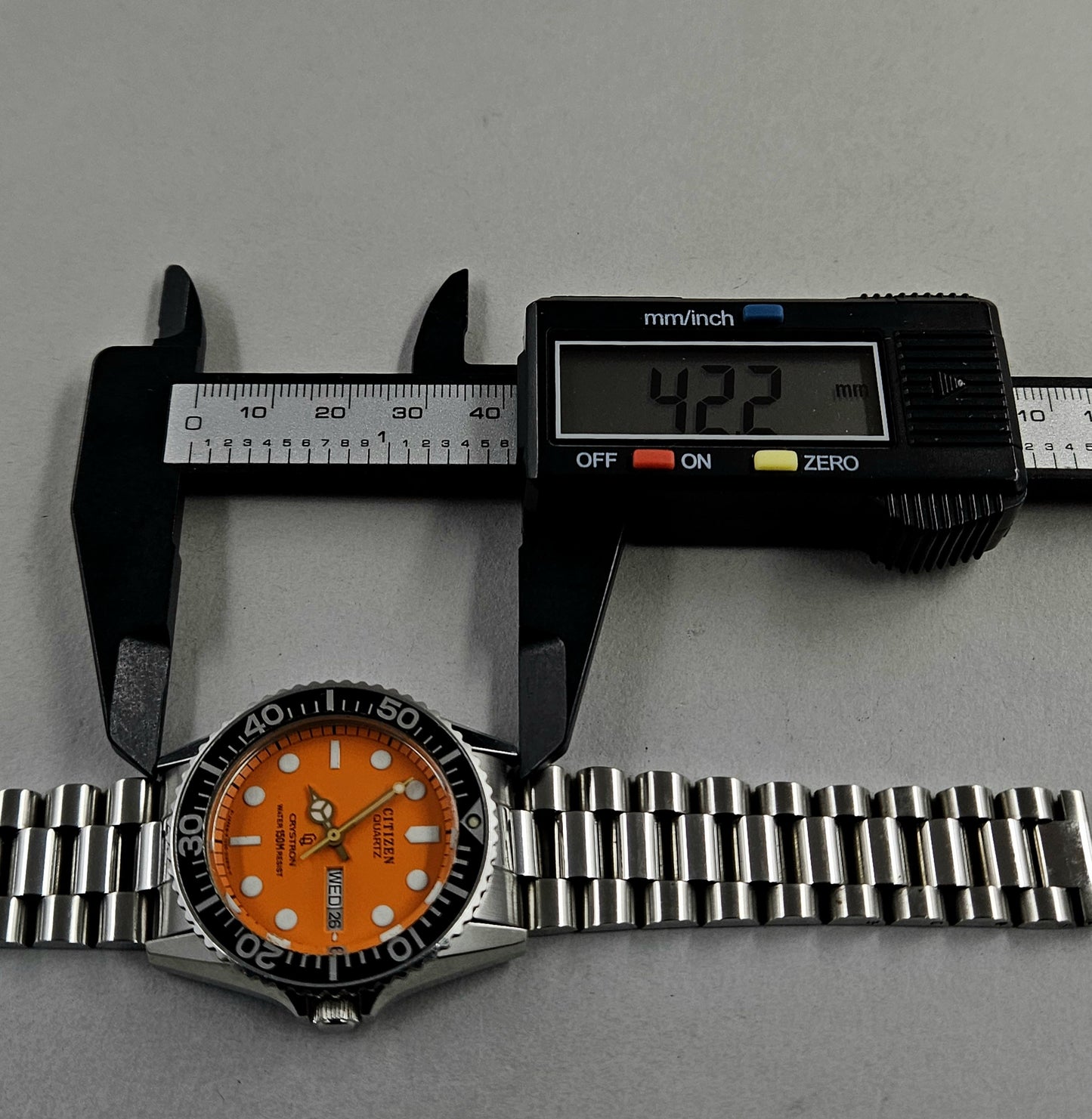 Citizen Crystron 4-212461 Y