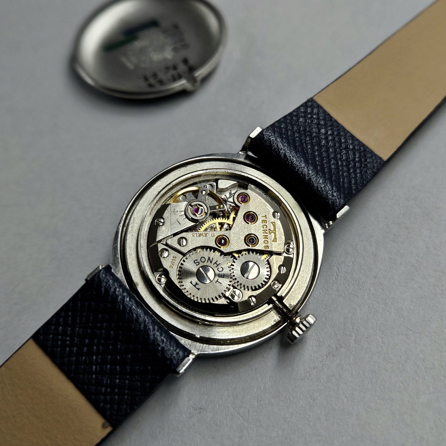 Technos Queen 6365