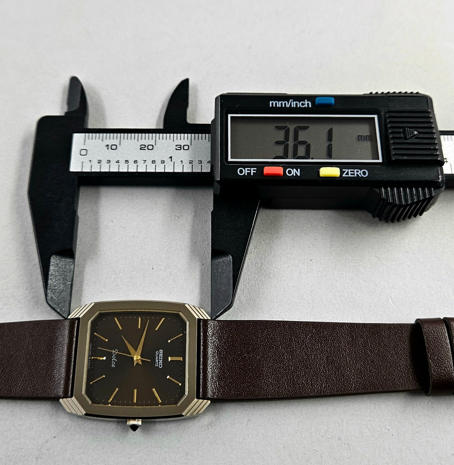 Seiko Dolce 5931-5430