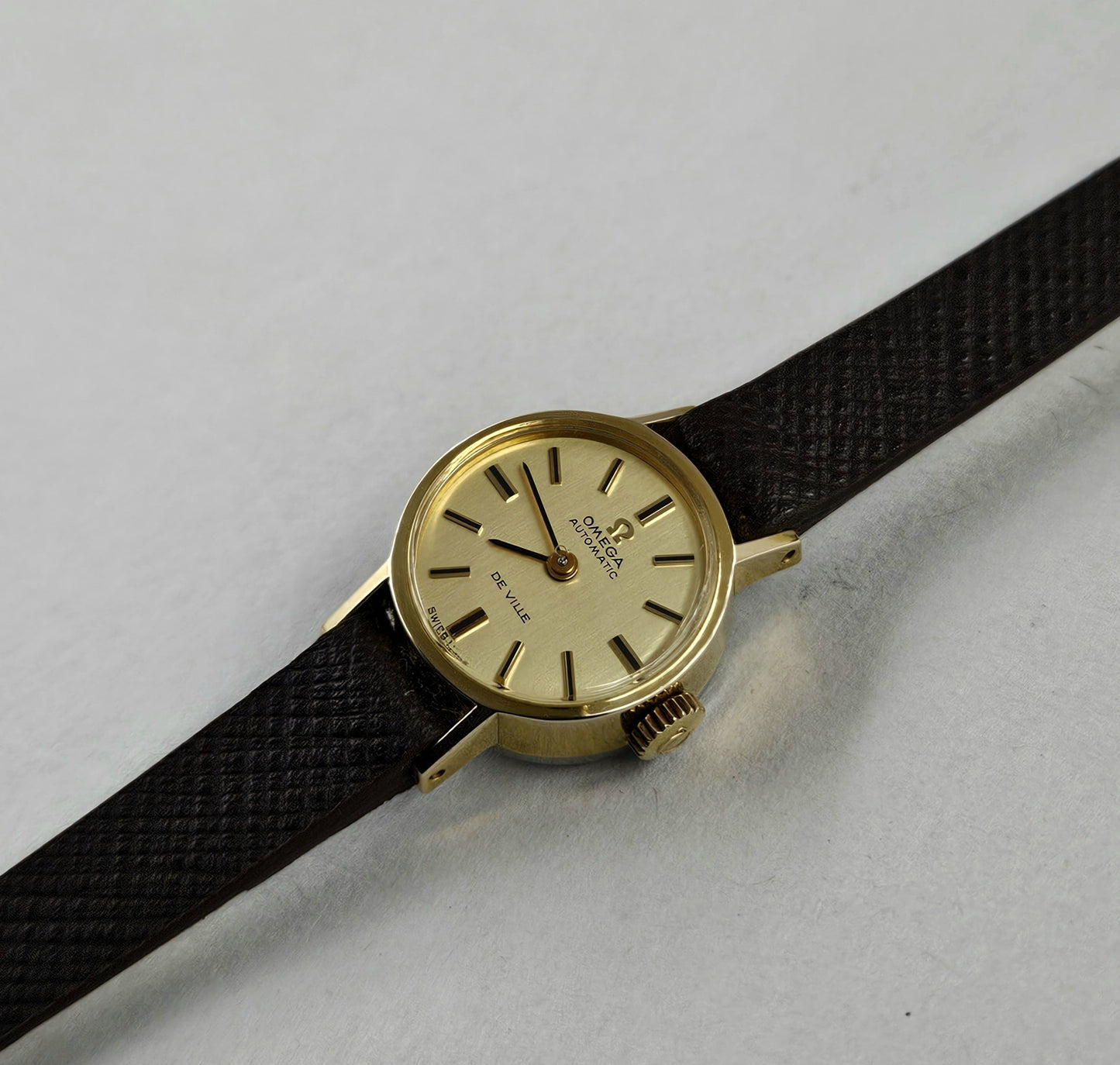 Omega De Ville Lady 551.037