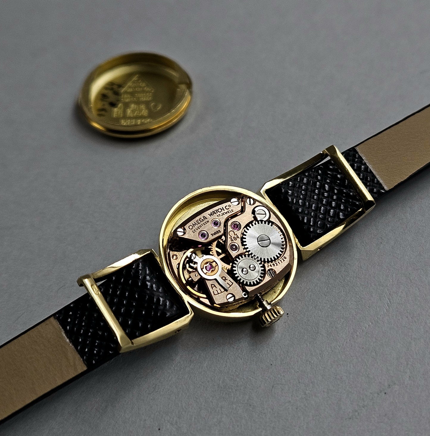 Omega Lady 18K Gold 511.199