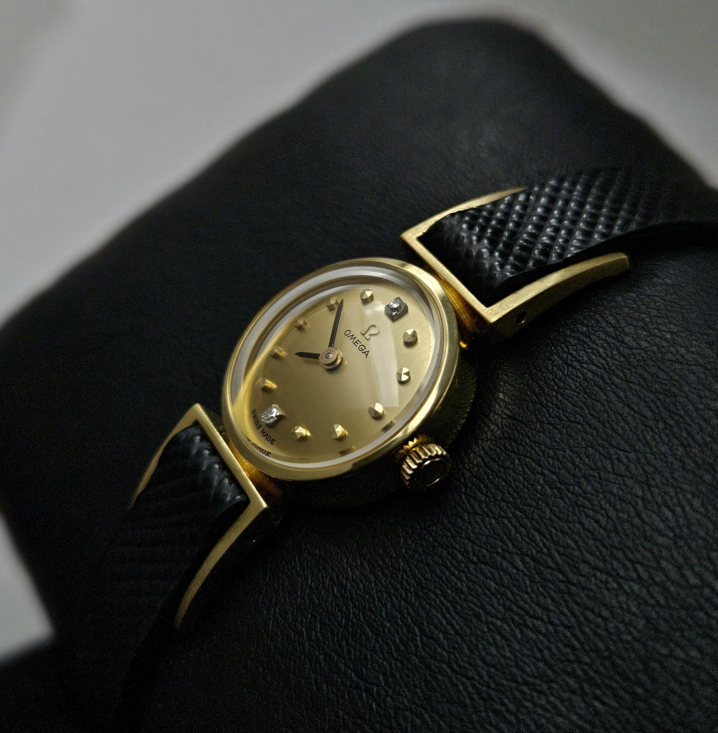 Omega Lady 18K Gold 511.199