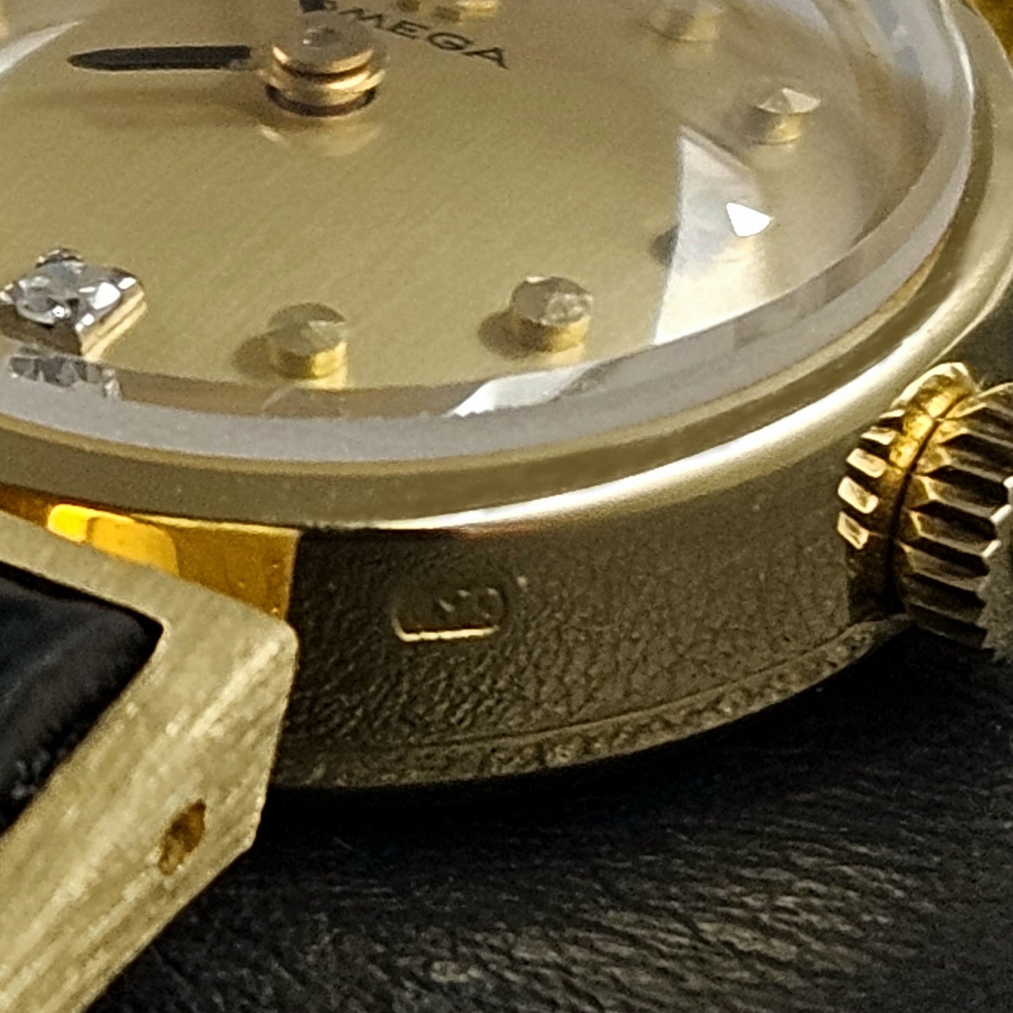 Omega Lady 18K Gold 511.199