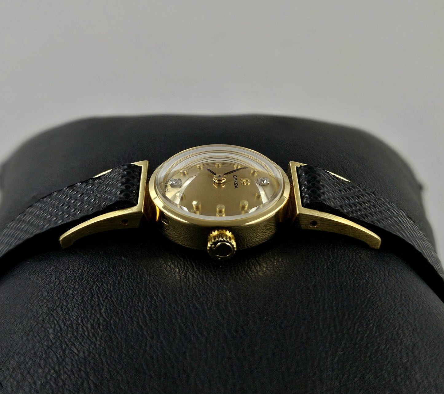 Omega Lady 18K Gold 511.199