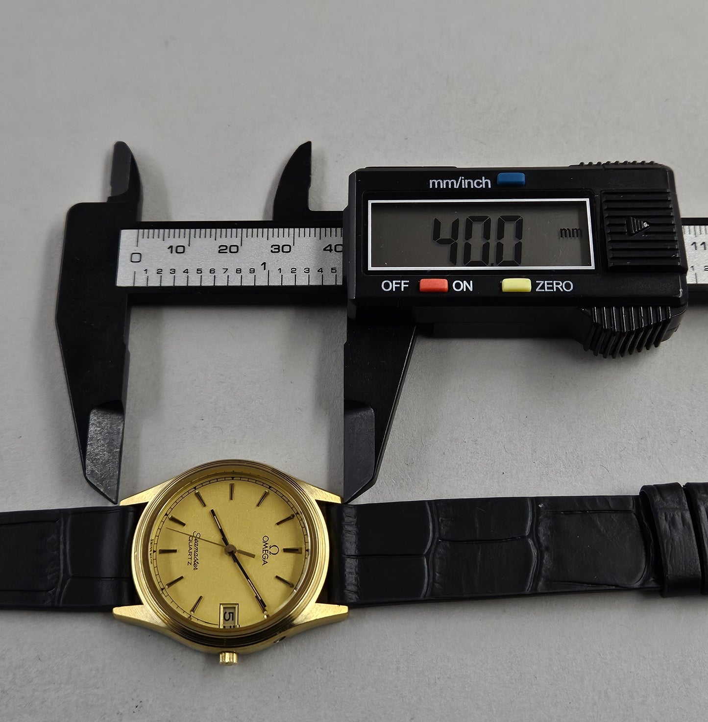 Omega Seamaster Quartz 196.0217