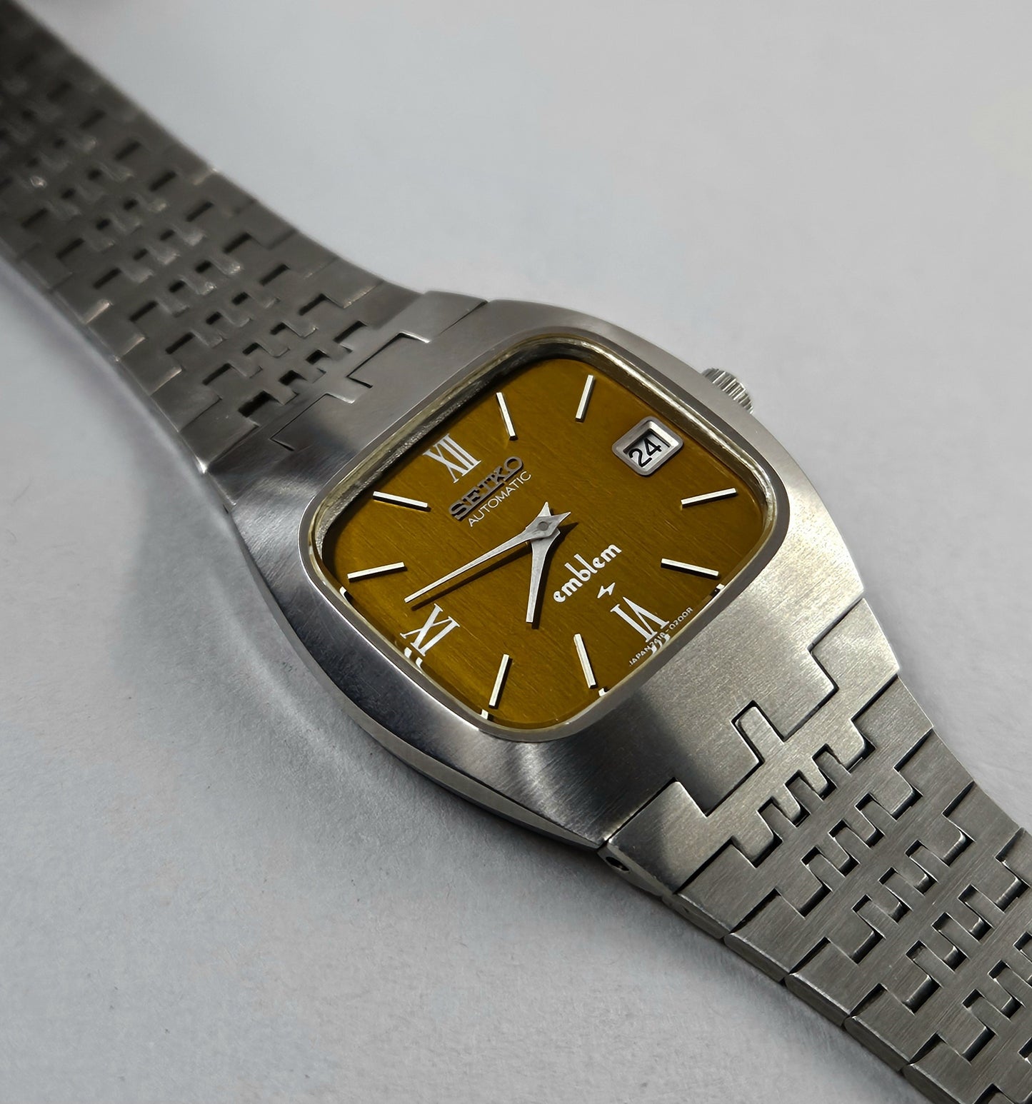 Seiko Emblem 2418-3020