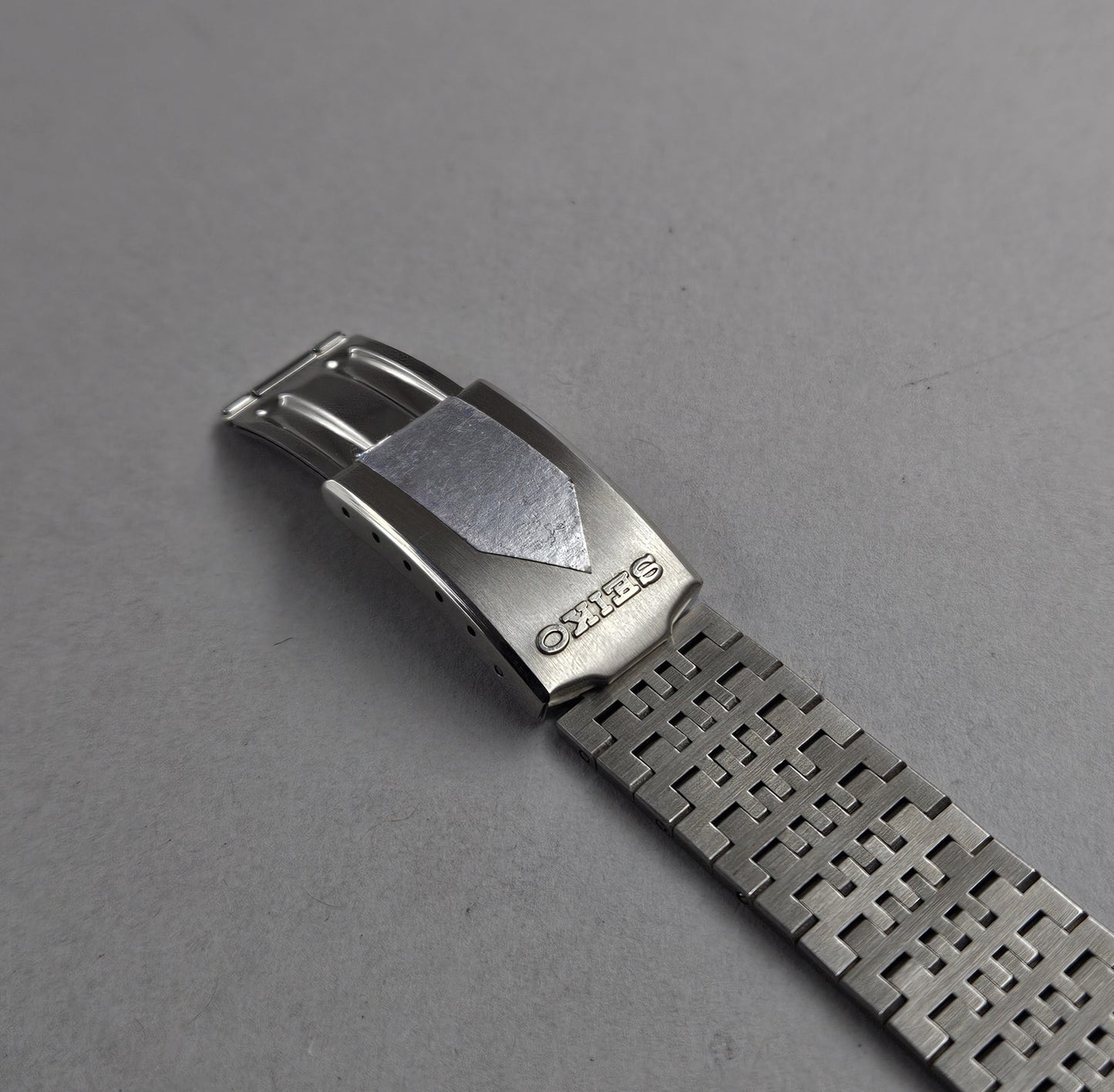 Seiko Emblem 2418-3020