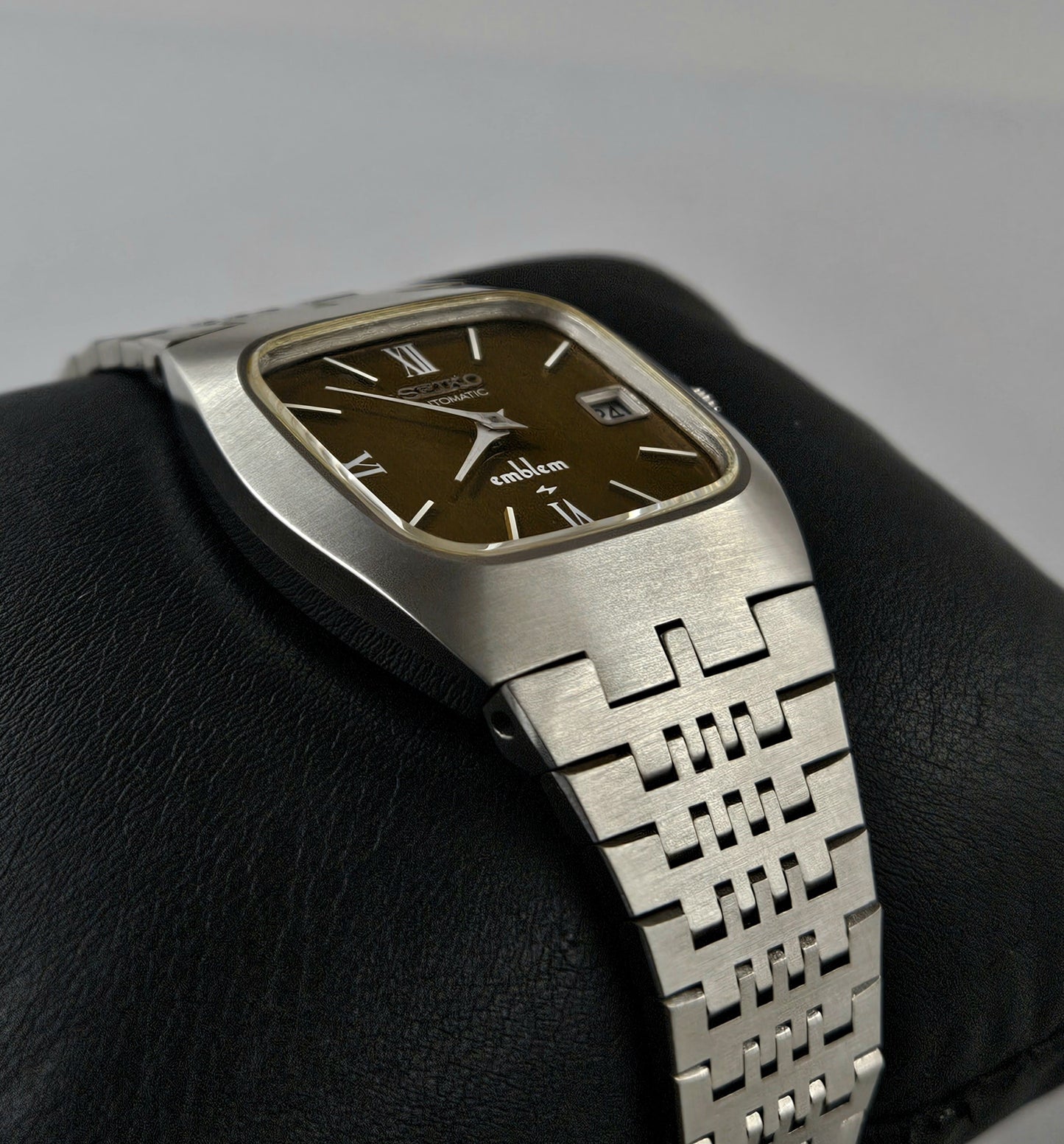 Seiko Emblem 2418-3020
