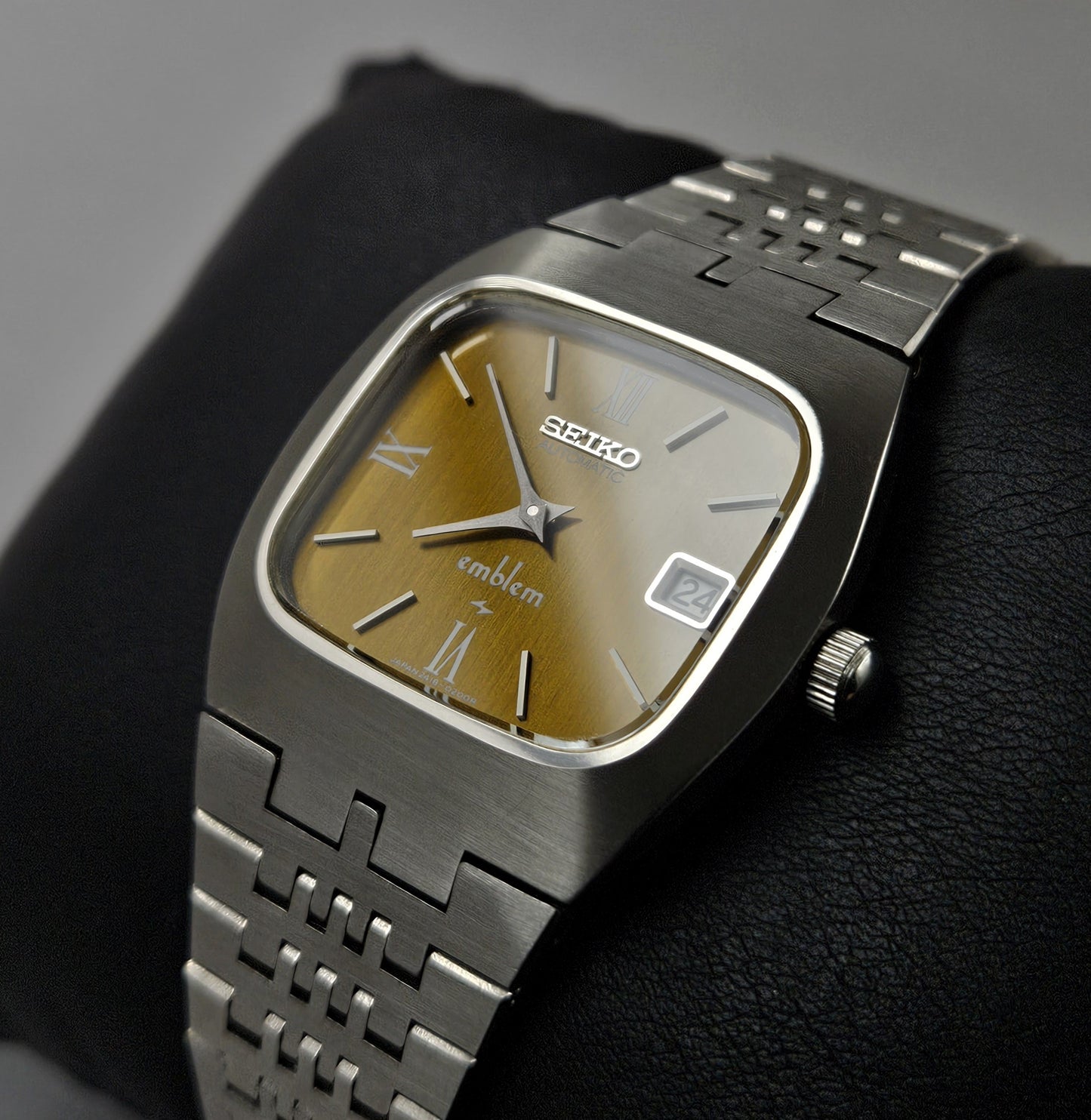 Seiko Emblem 2418-3020