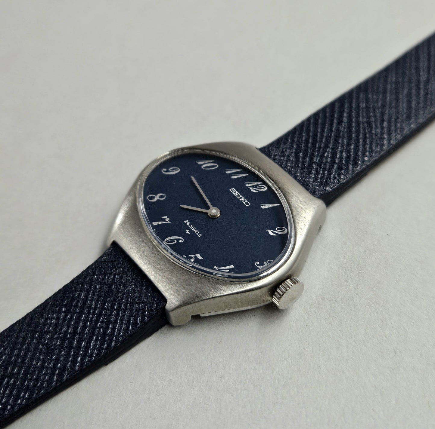 Seiko Lady 2220-7090