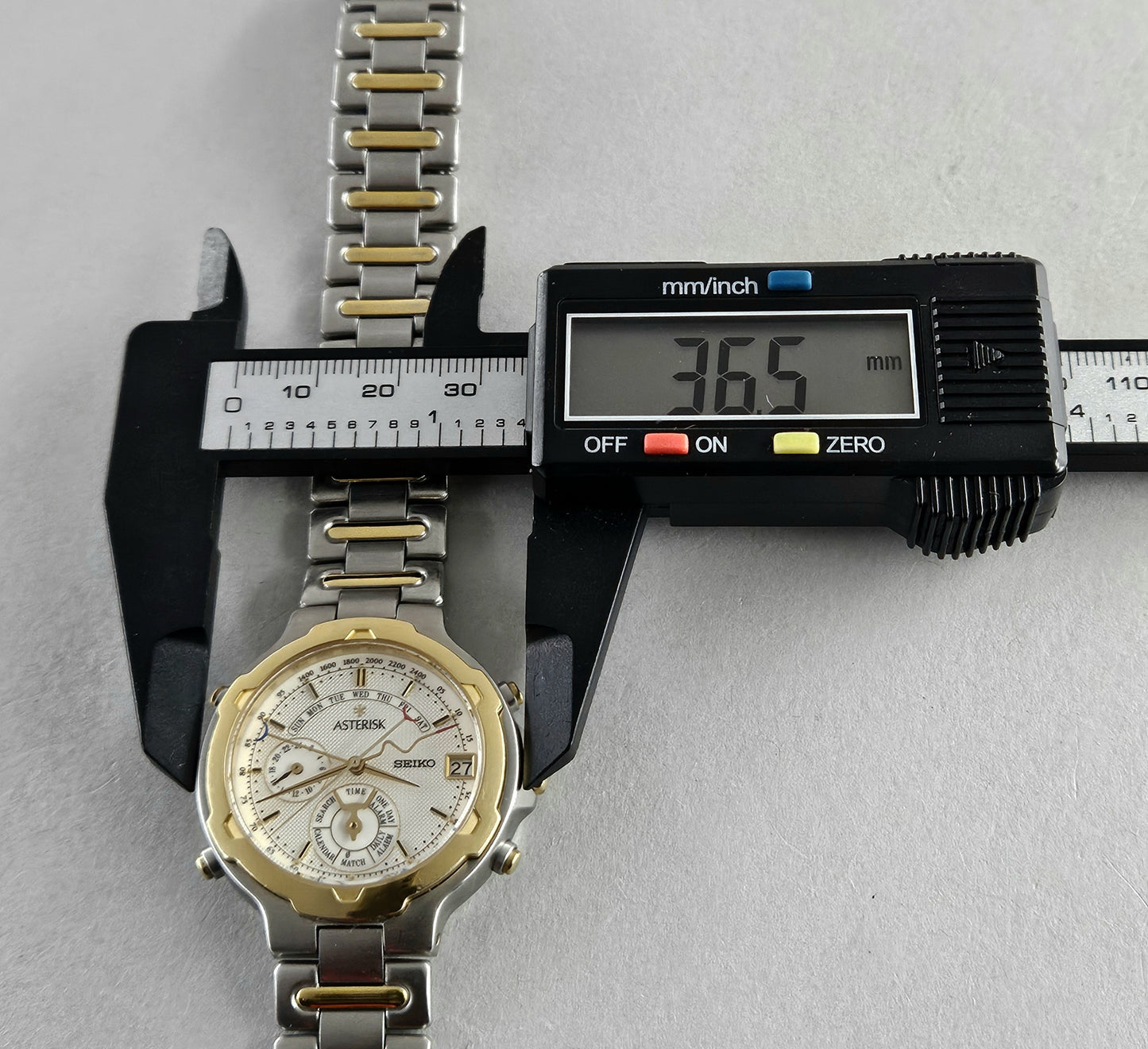 Seiko Asterisk 6M13-7040