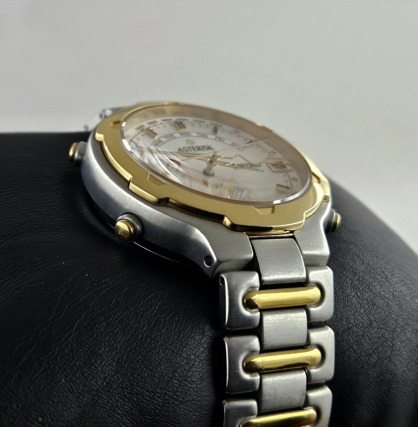 Seiko Asterisk 6M13-7040
