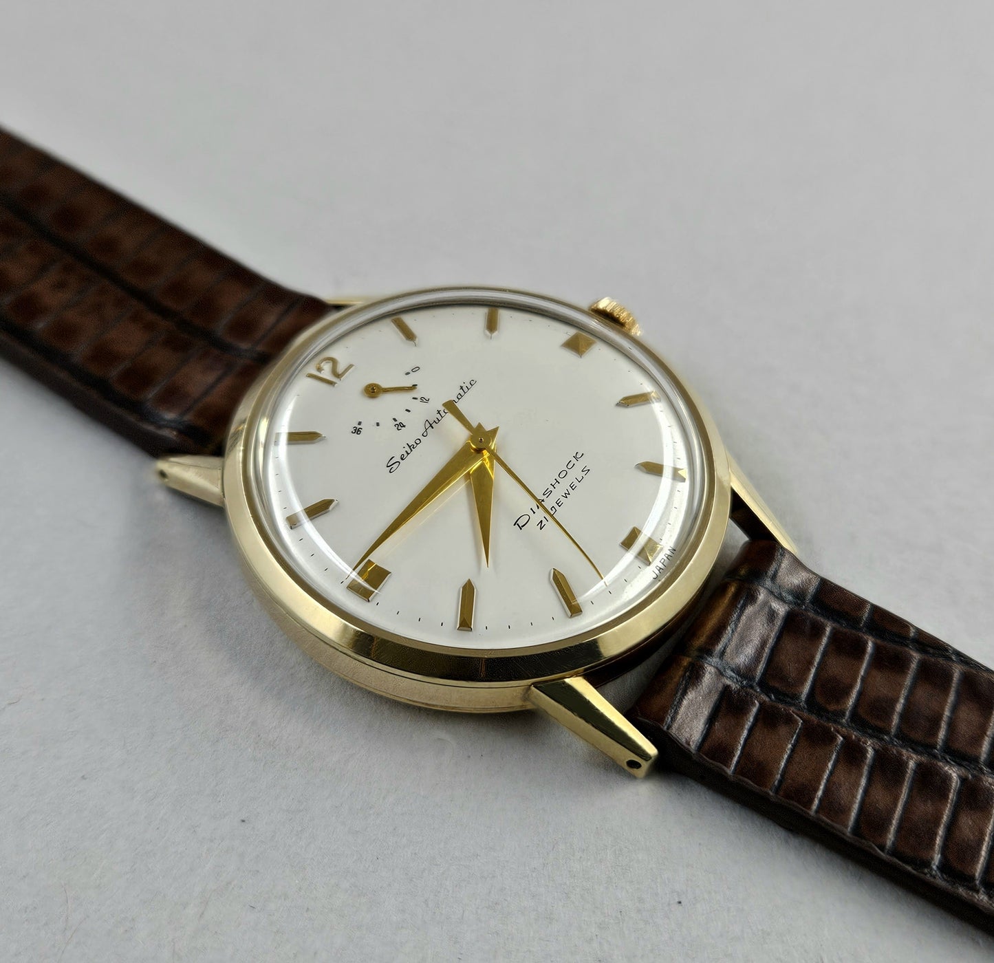 Seiko J14003