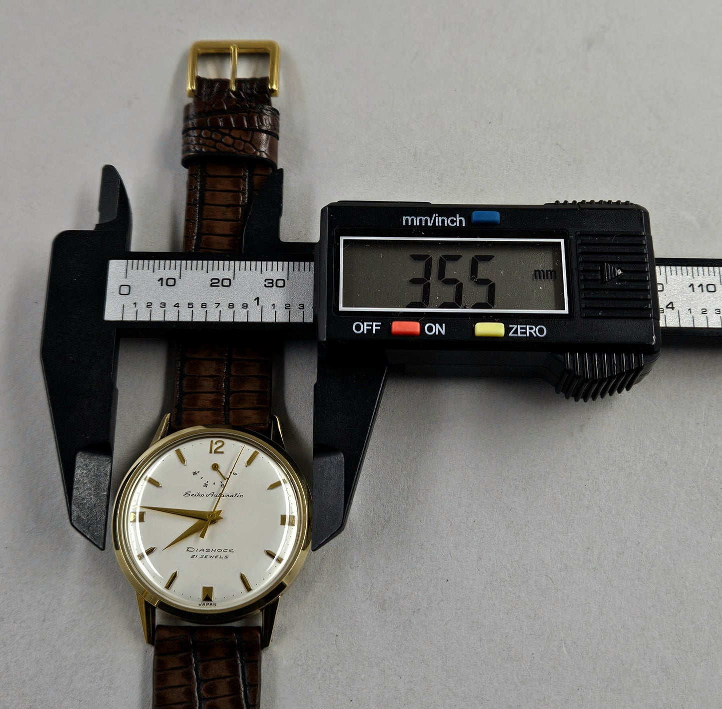 Seiko J14003