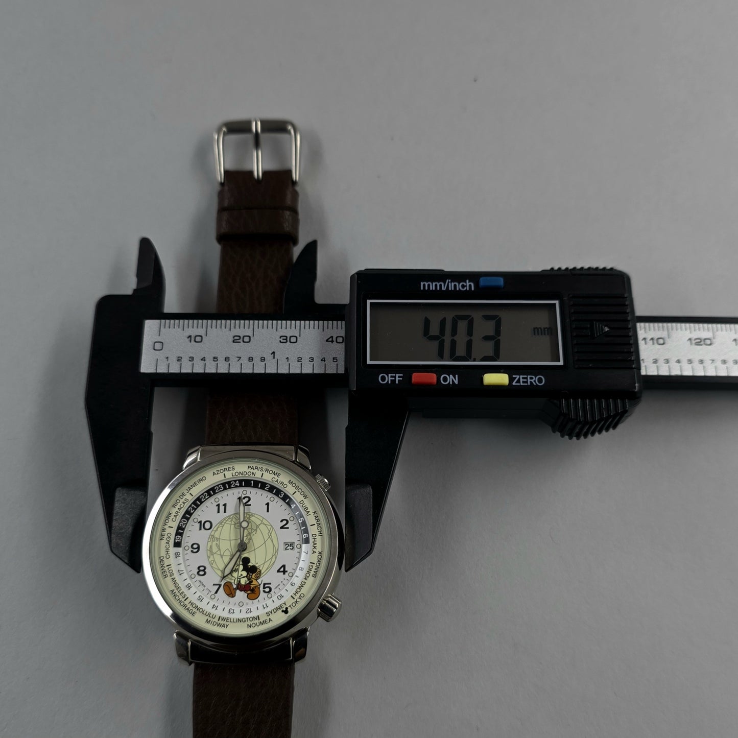 Seiko Alba Mickey Mouse V732-0J30
