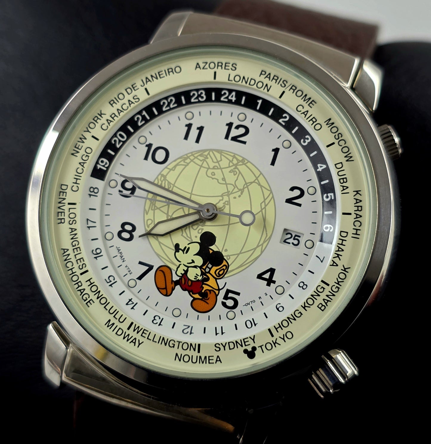 Seiko Alba Mickey Mouse V732-0J30
