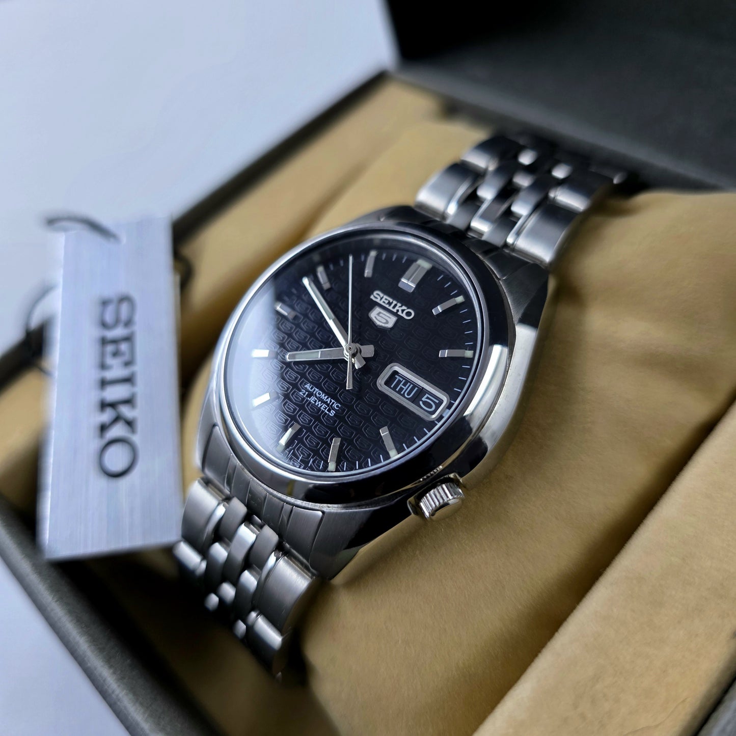 Seiko 5 7S26-01V0