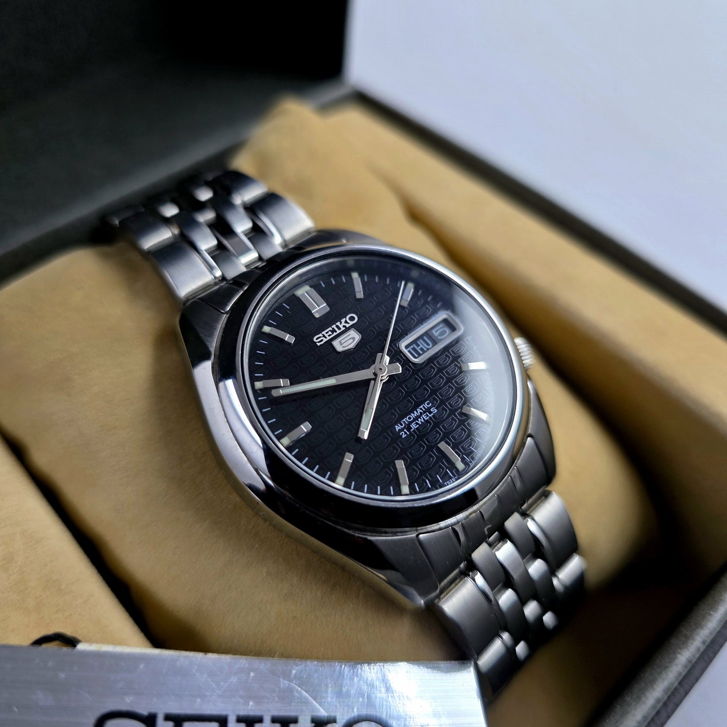 Seiko 5 7S26-01V0