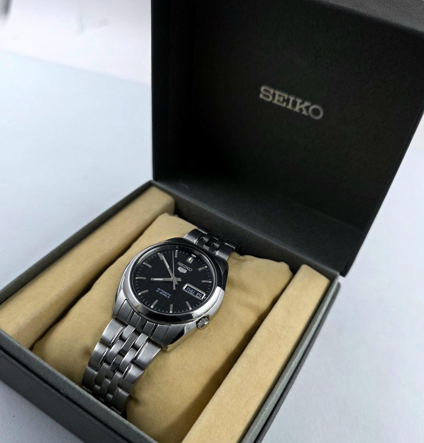 Seiko 5 7S26-01V0