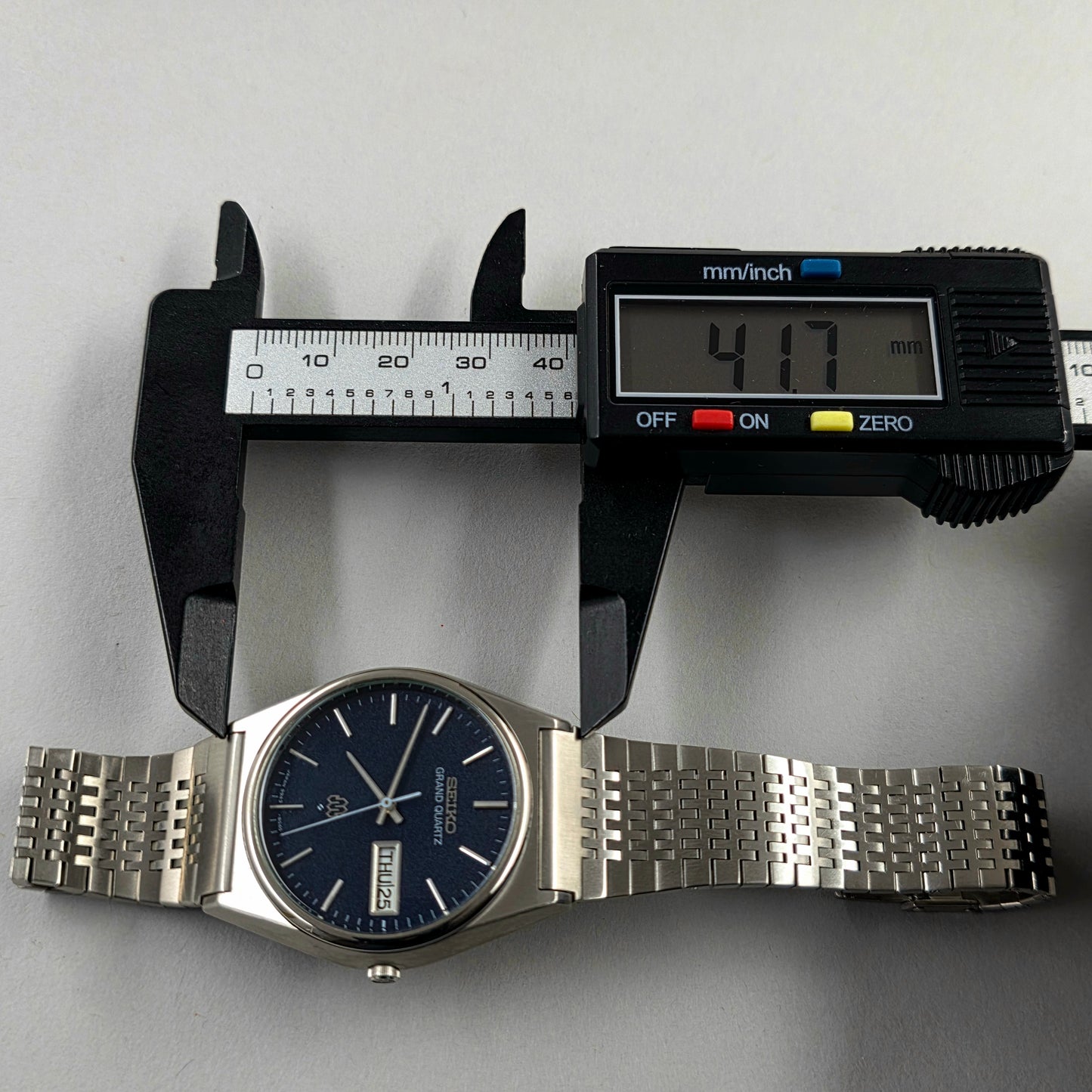 Seiko Grand Quartz 8943-8030