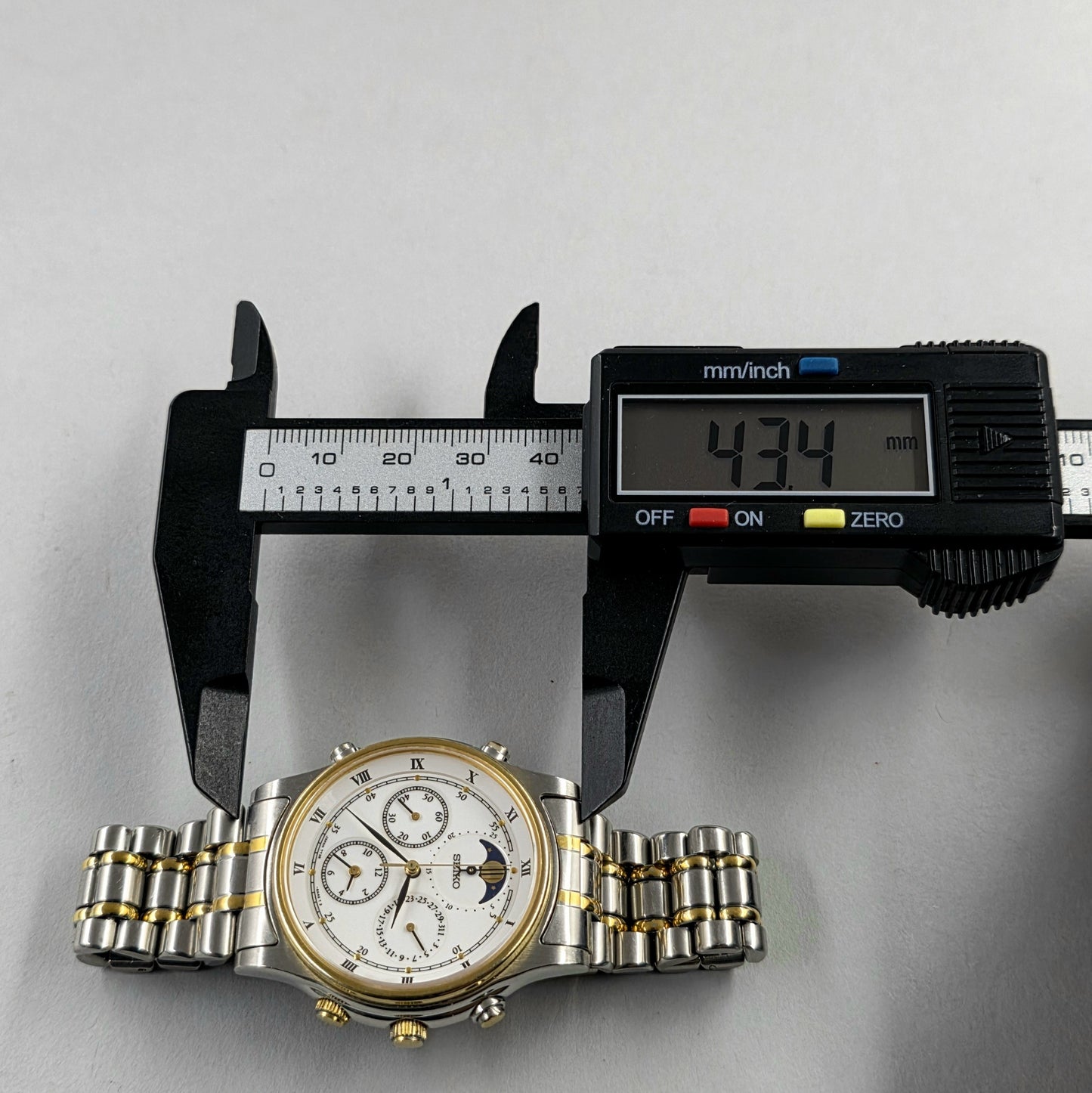 Seiko Moonphase 7T36-6A80