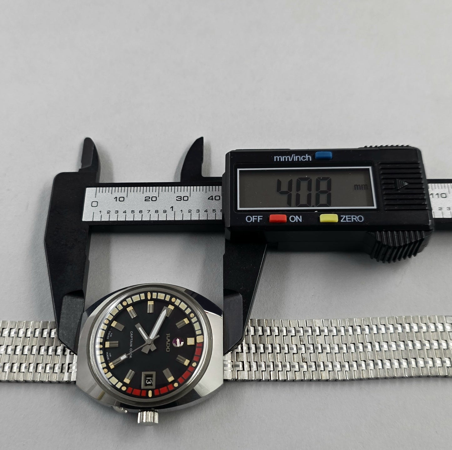 Rado Captain Cook 11773/2