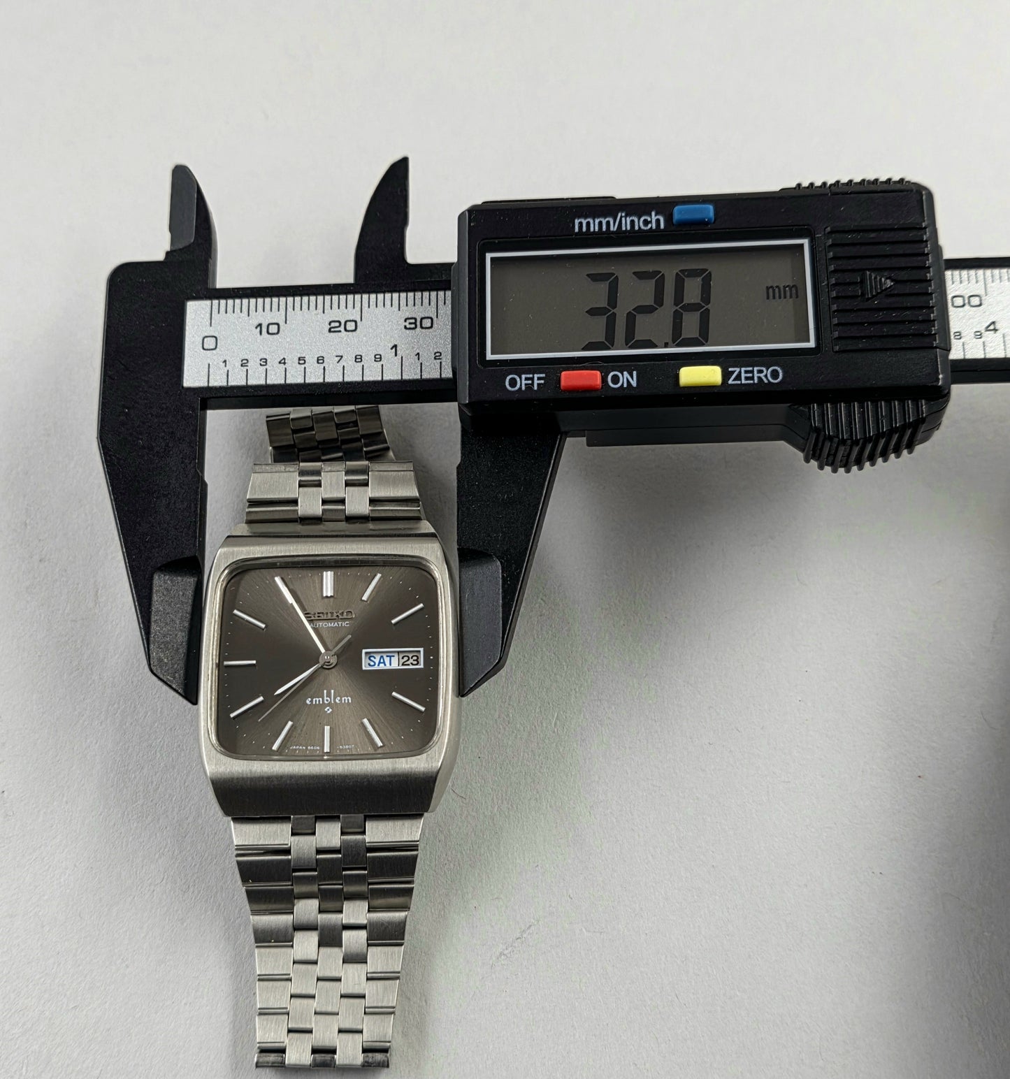 Seiko Emblem 5606-5190