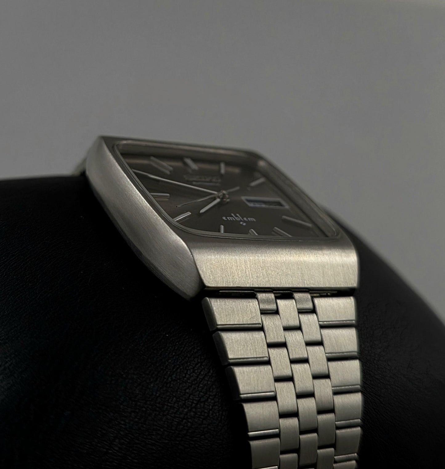 Seiko Emblem 5606-5190