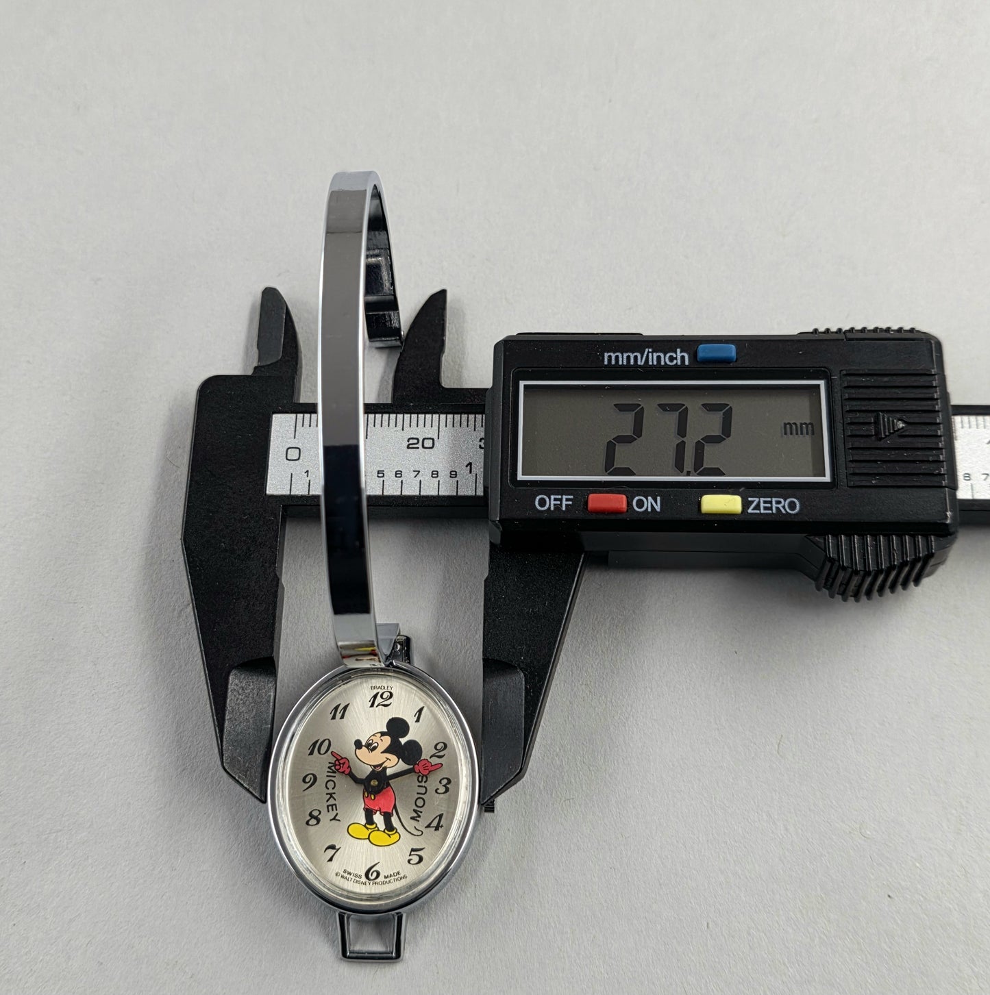 Mickey Bradley Swiss 023