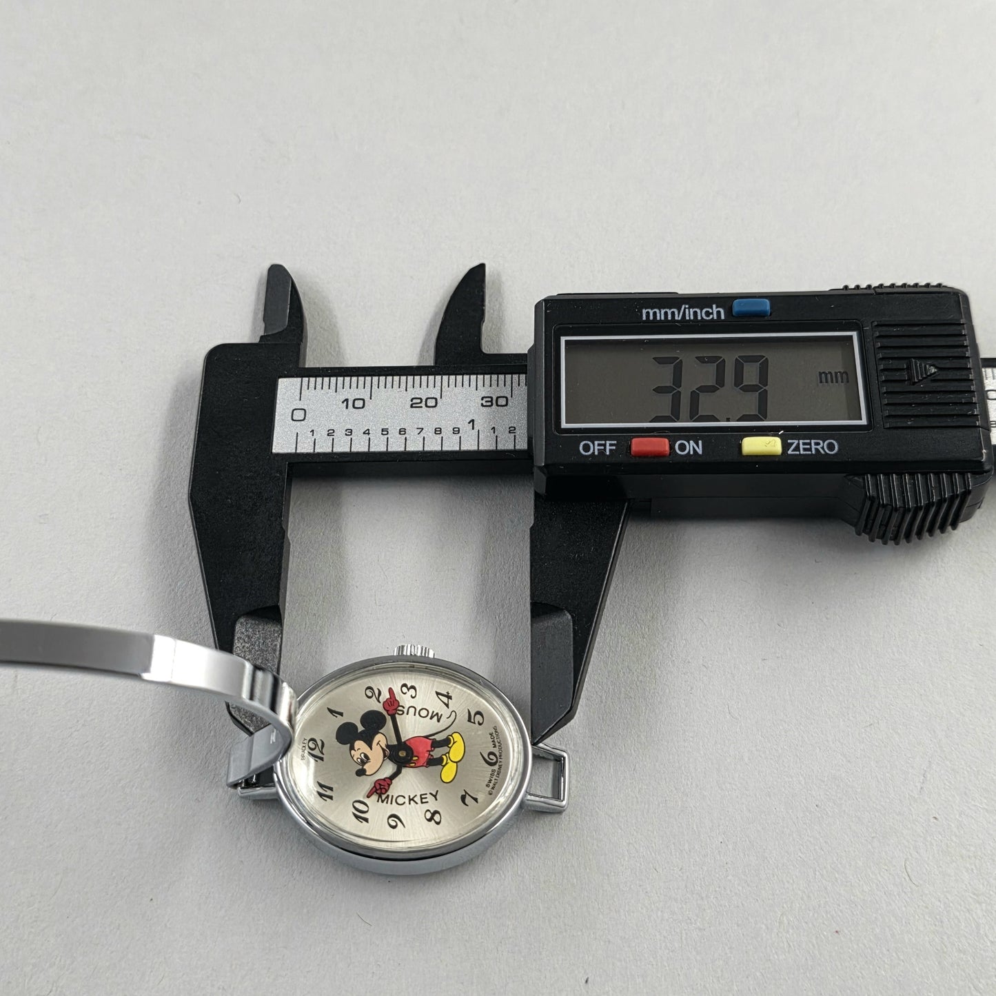 Mickey Bradley Swiss 023