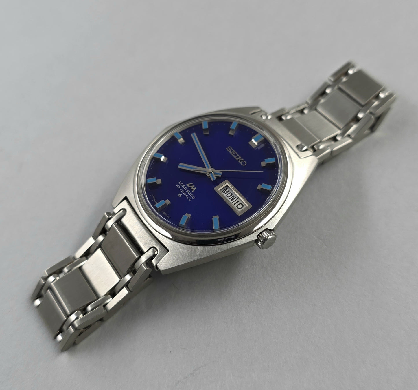 Seiko Lord Matic 5606-9000