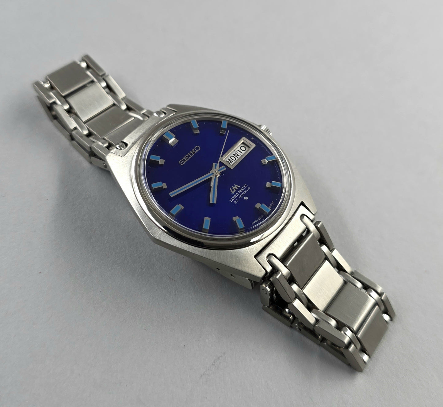 Seiko Lord Matic 5606-9000