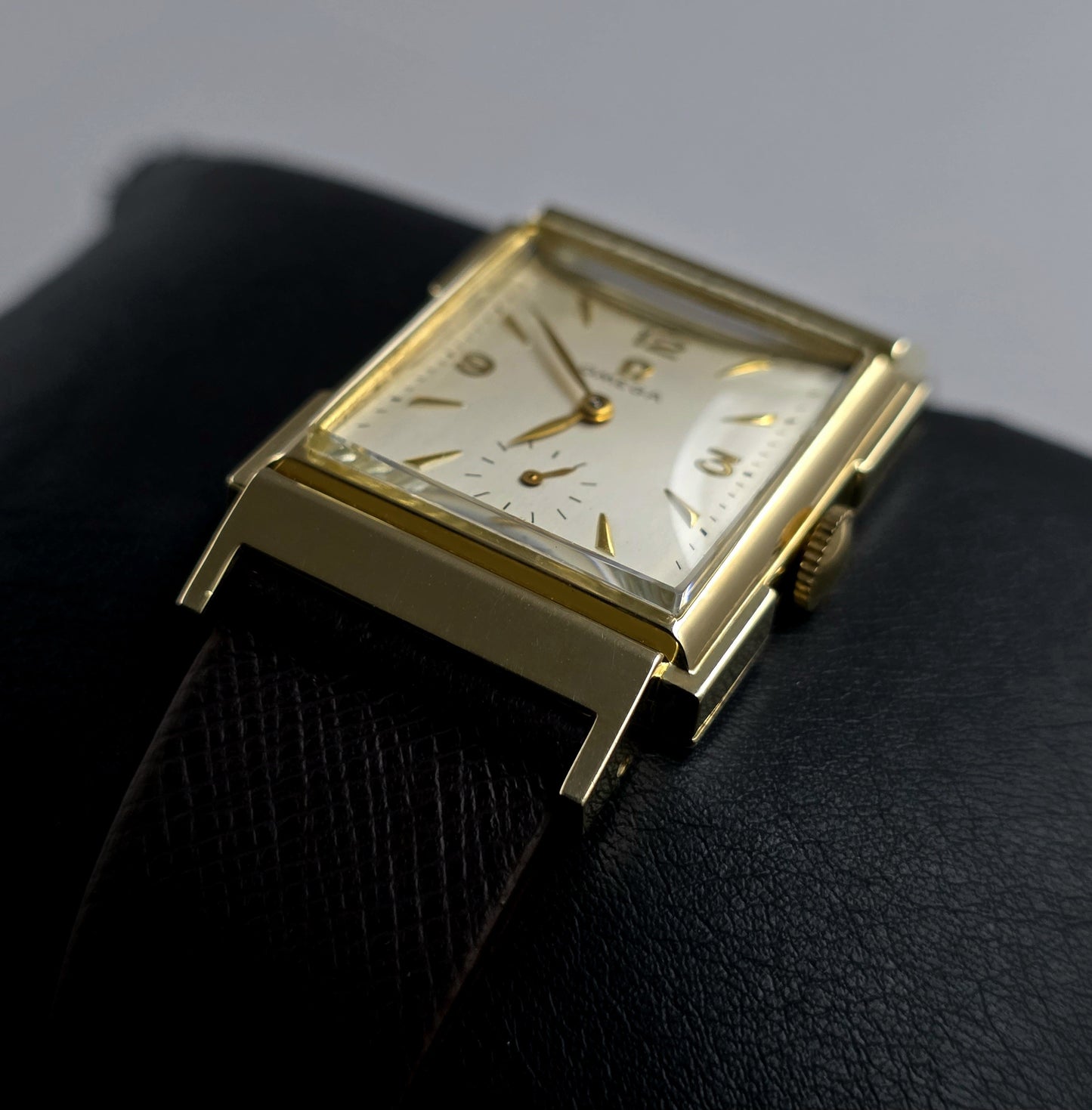 Omega Art Deco 6236