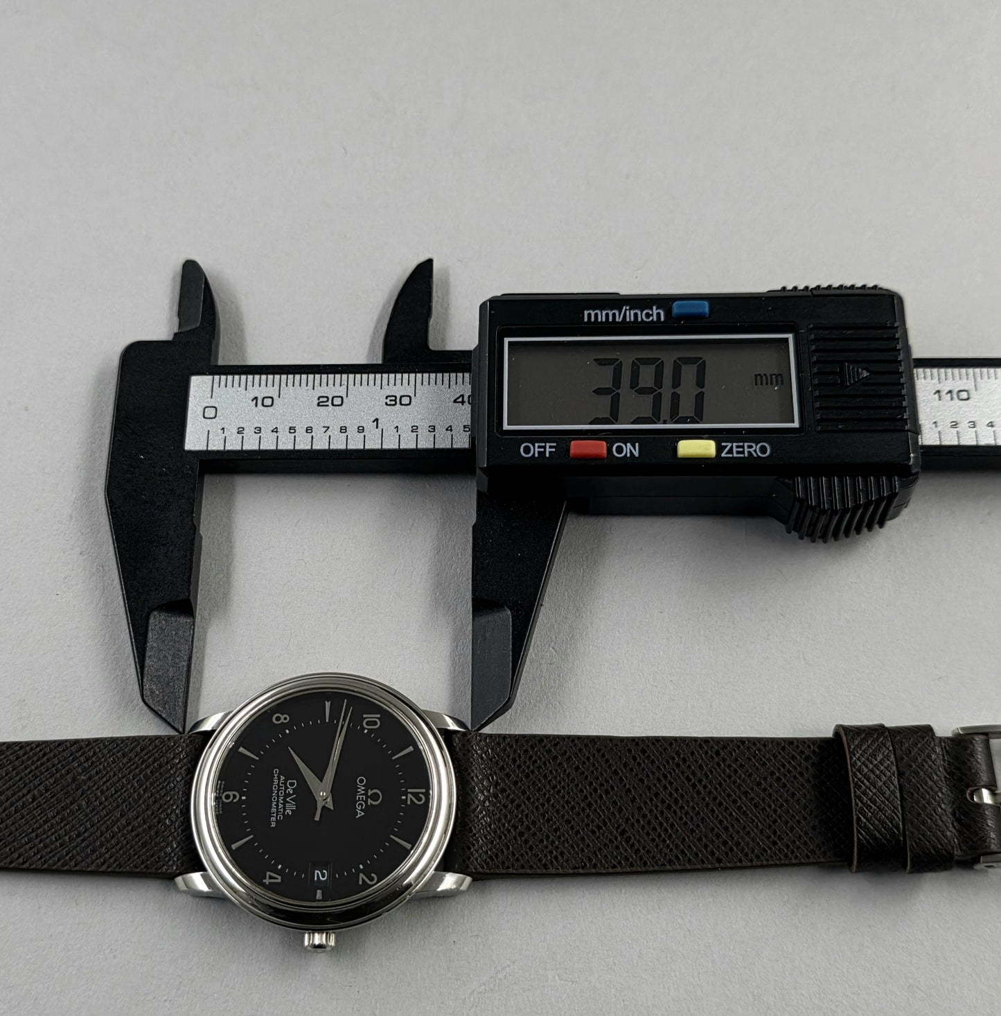 Omega DeVille Prestige C.O.S.C.