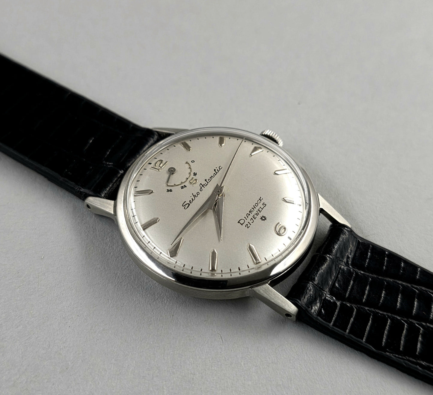 Seiko J14043