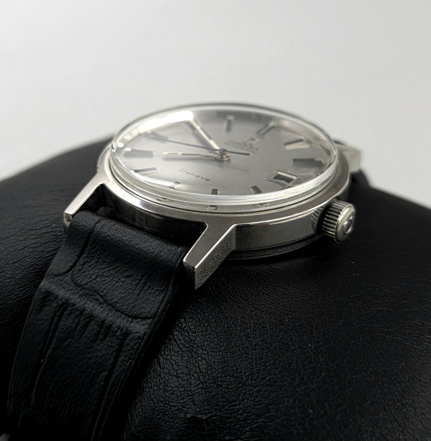 Omega Genève 166.0098