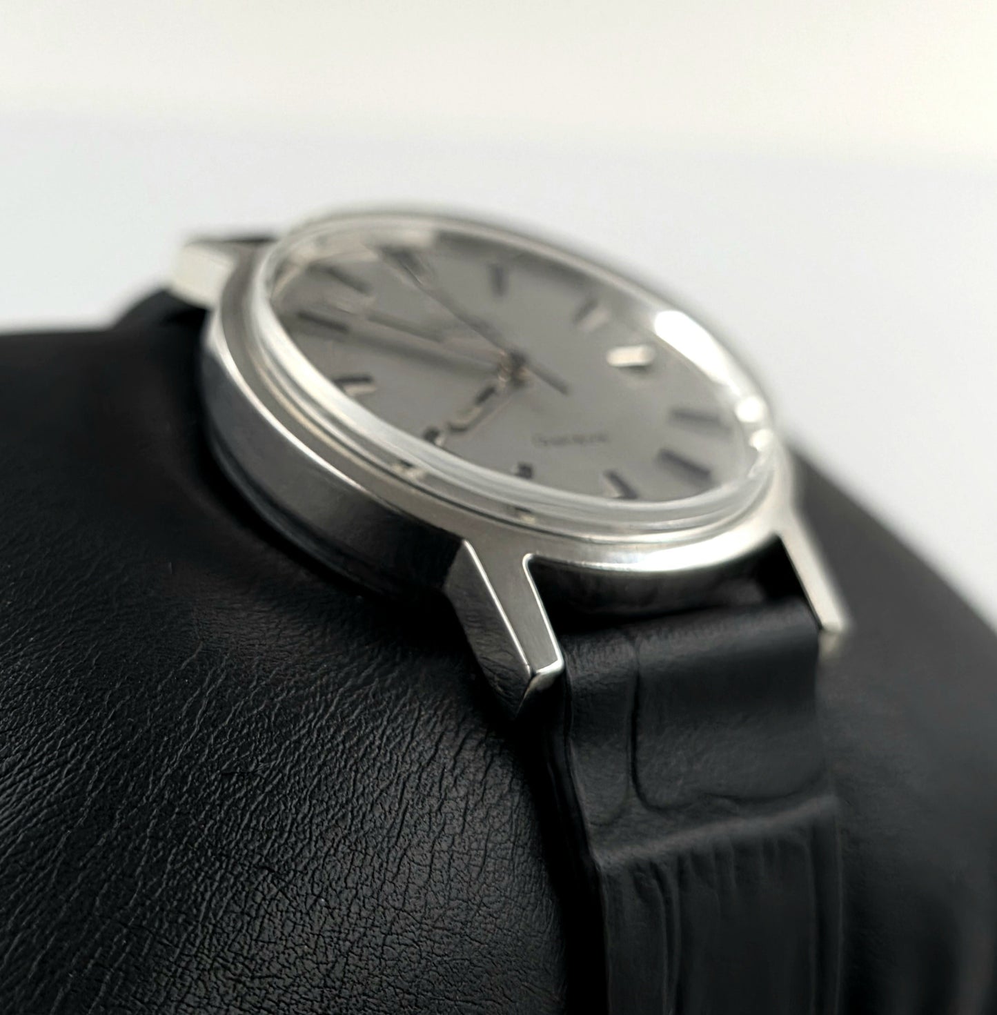 Omega Genève 166.0098