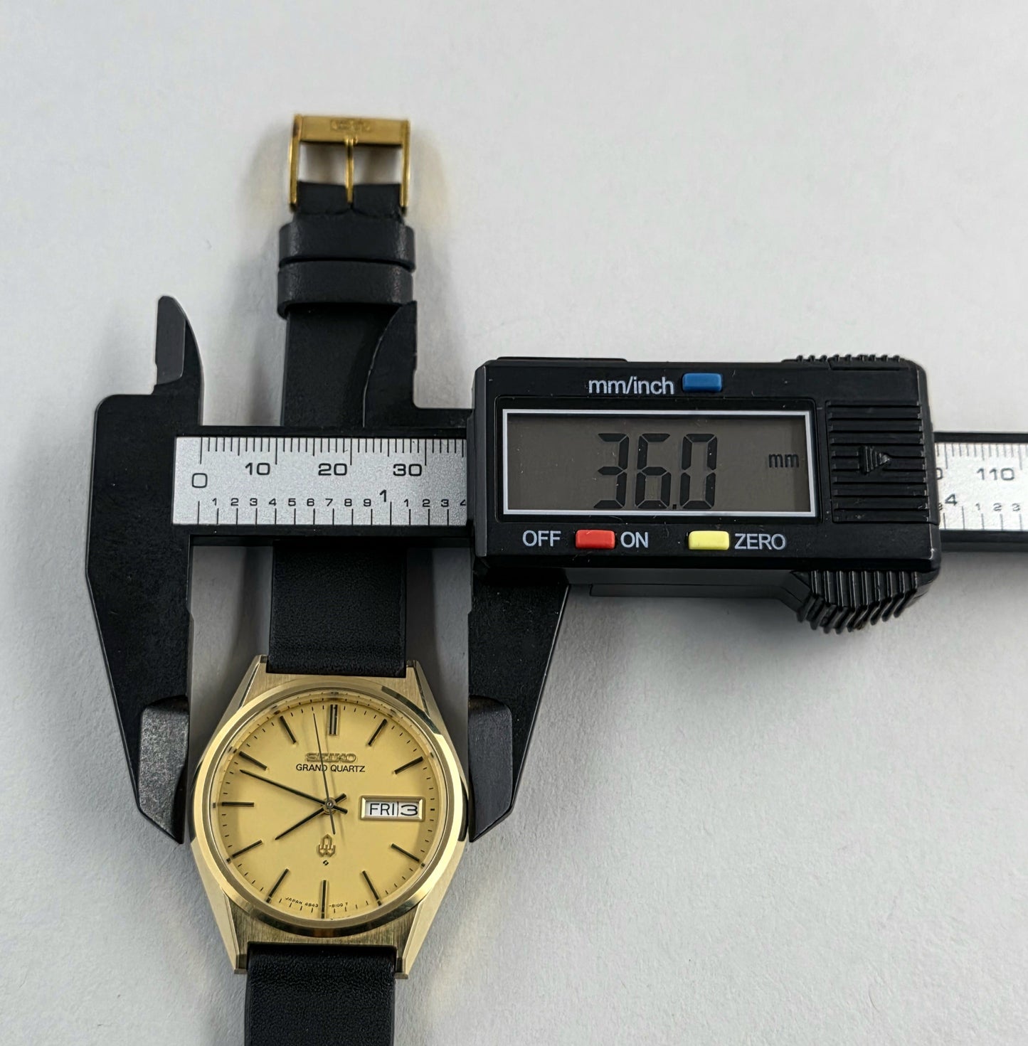 Seiko Grand Quartz 4843-8110 Cap Gold
