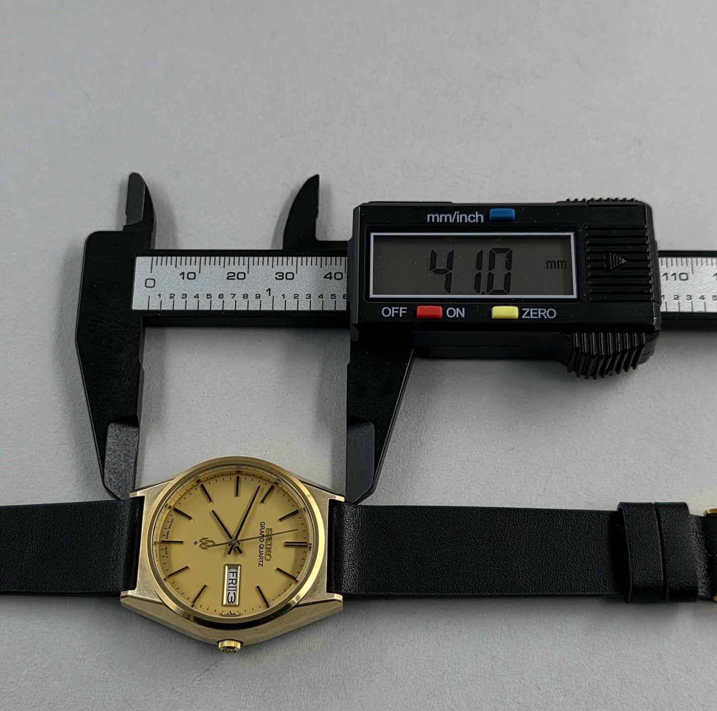 Seiko Grand Quartz 4843-8110 Cap Gold