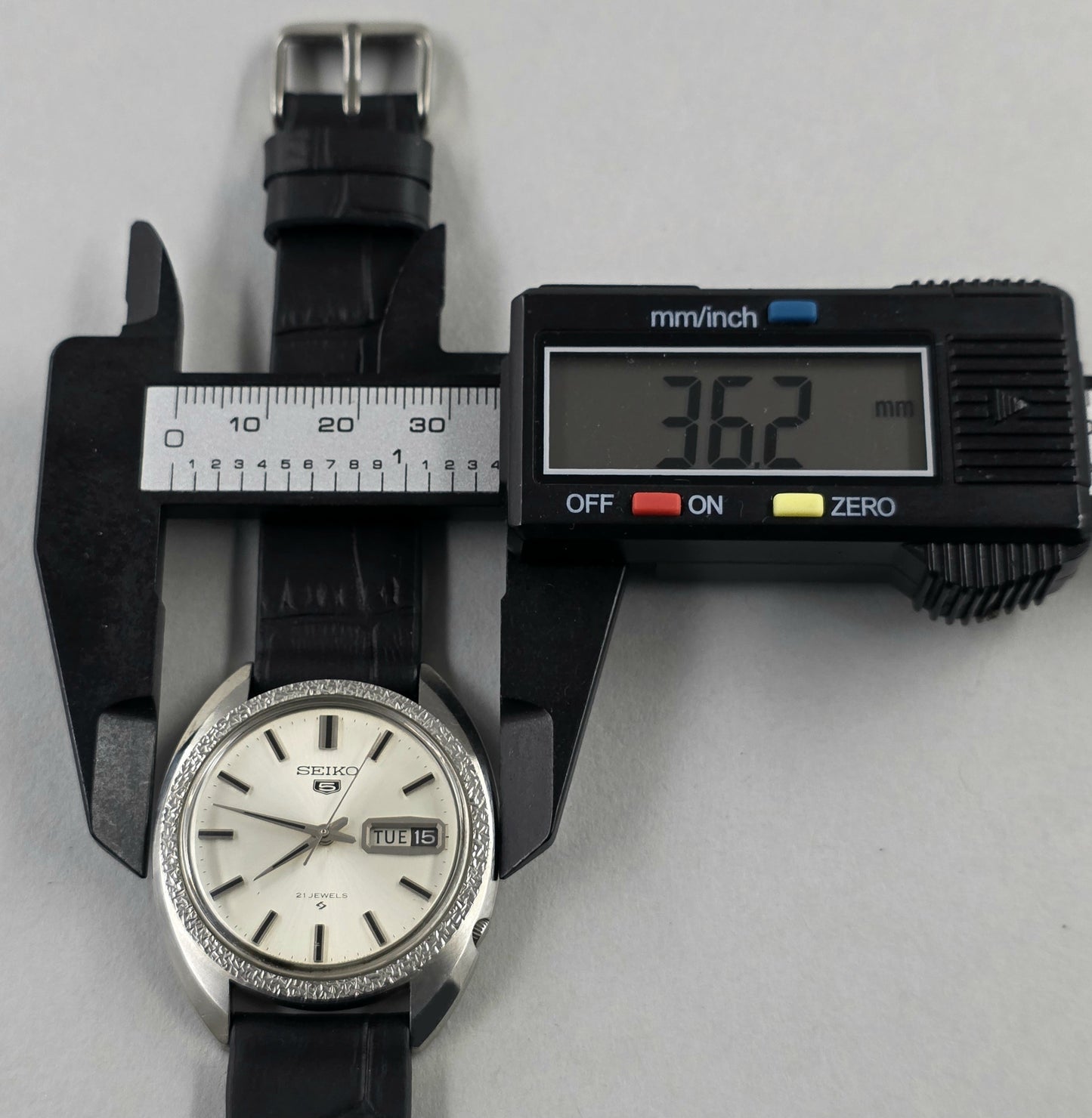 Seiko 5 6119-7030
