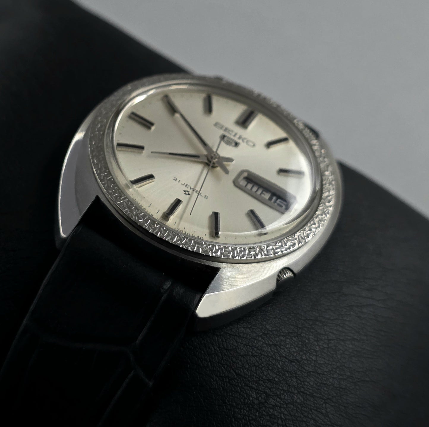Seiko 5 6119-7030