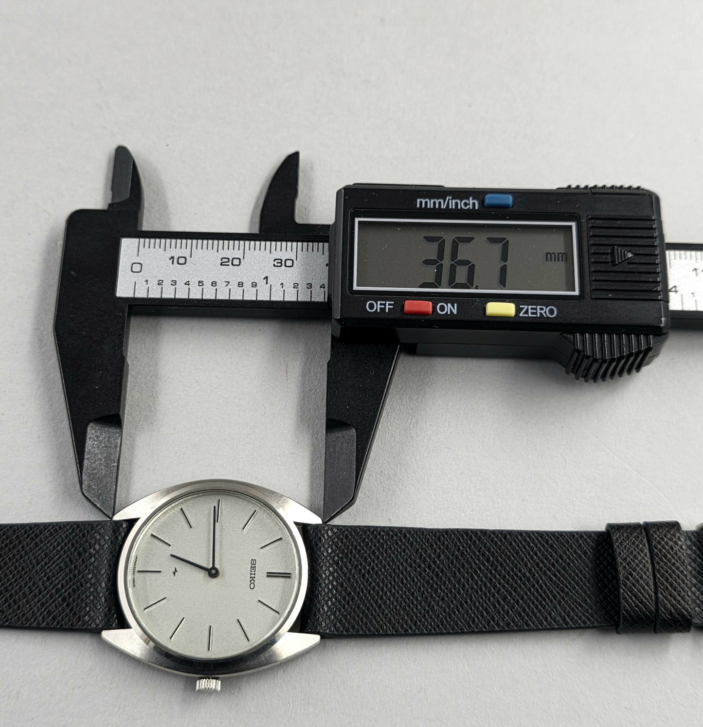 Seiko Chariot 2220-0470