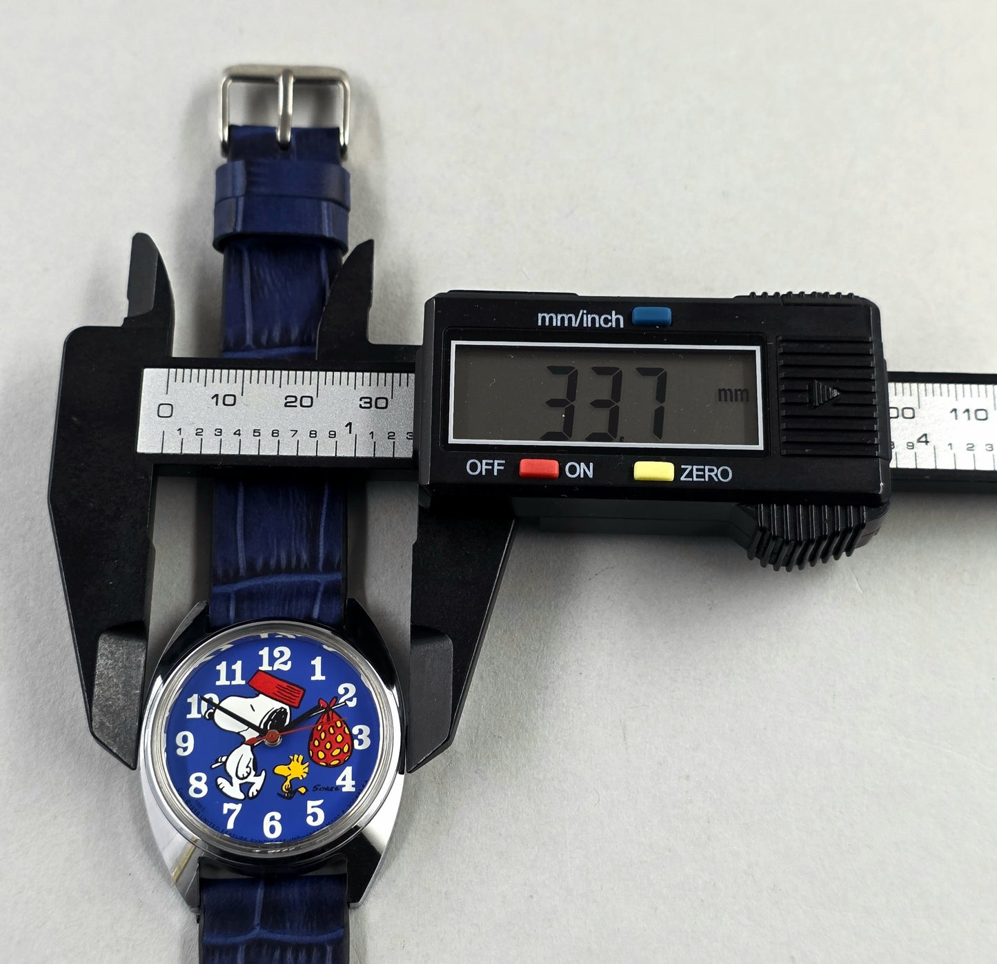 Citizen Snoopy 4-200381 KA